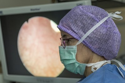 Operationssaal während einer urologischen Operation