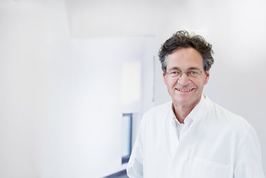 Dr. Markus Uhl