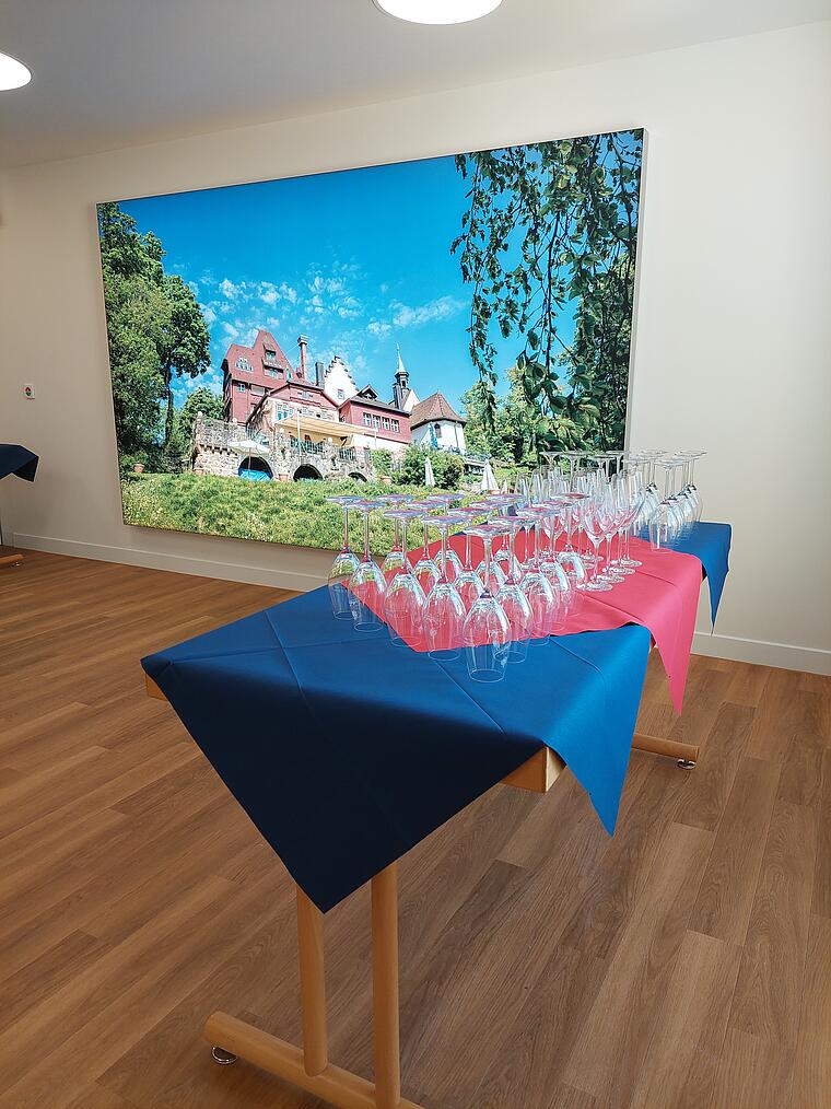 Stationeröffnung Sekt