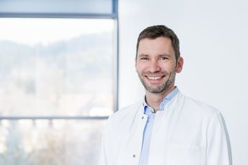 Professor Dr. Stefan Tritschler