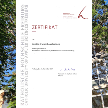 Kooperationssiegel zwischen der katholischen Hochschule und dem Loretto-Krankenhaus